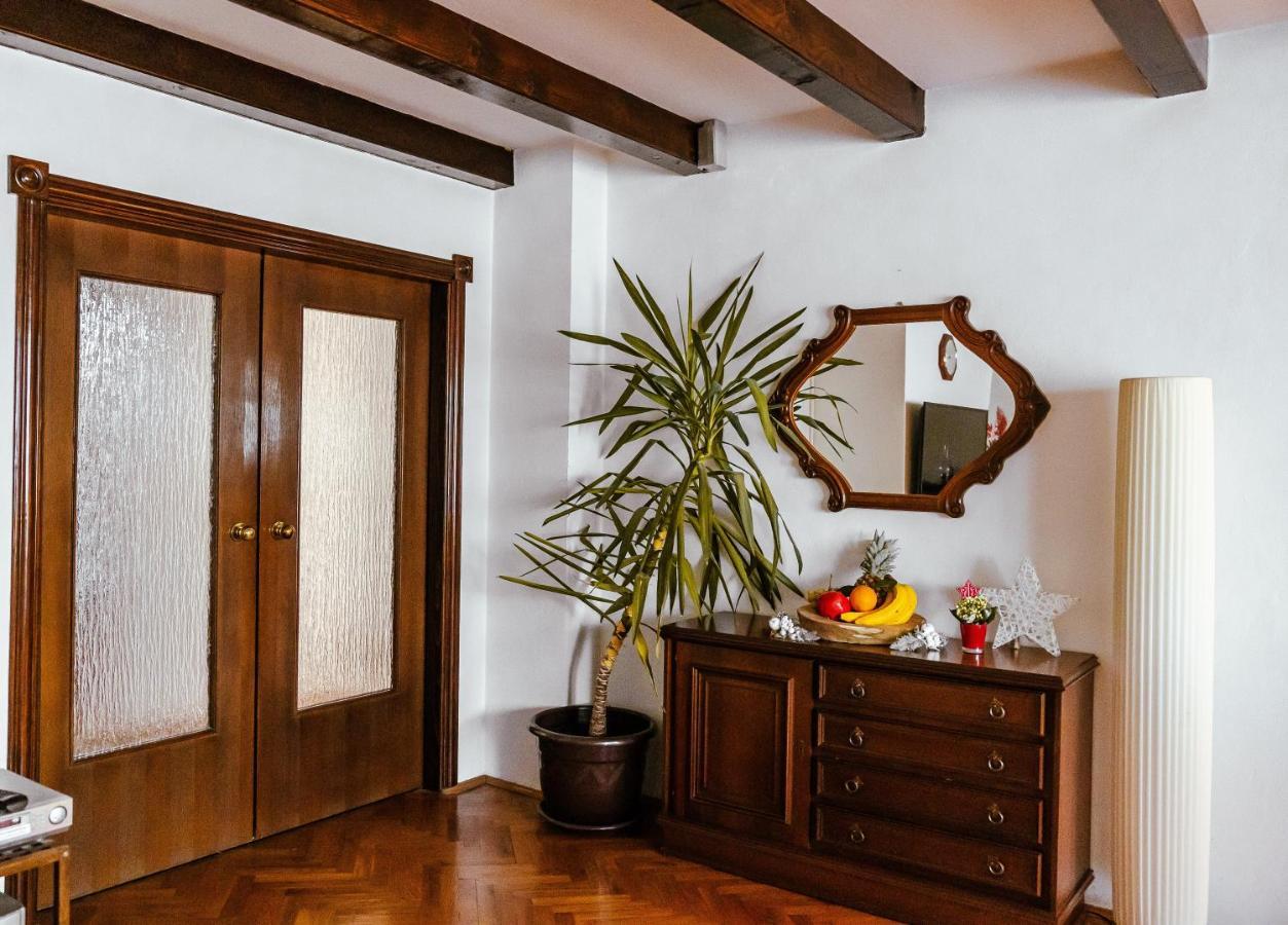 Lika Story Apartment Йосипдол Екстериор снимка