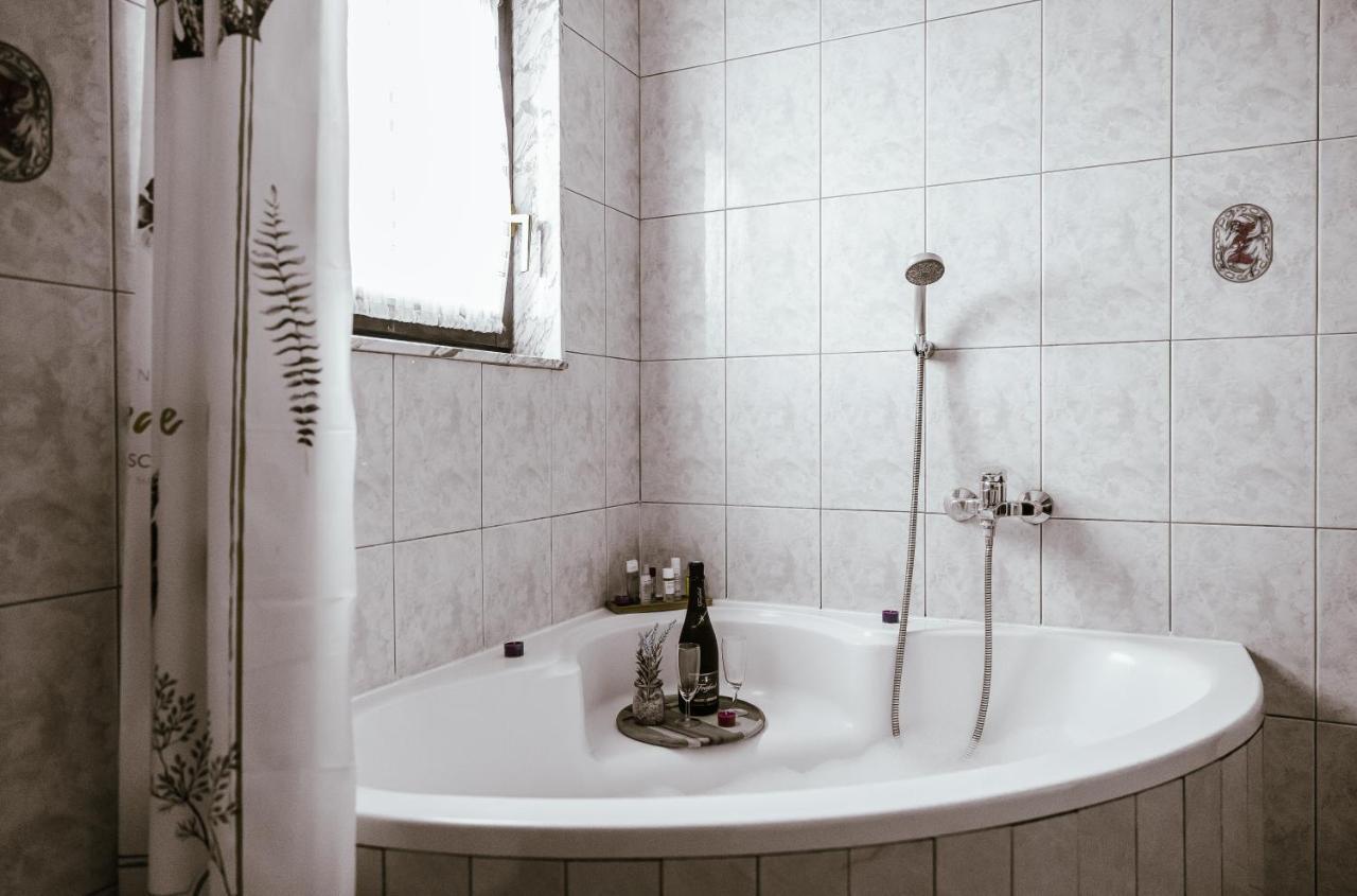 Lika Story Apartment Йосипдол Екстериор снимка